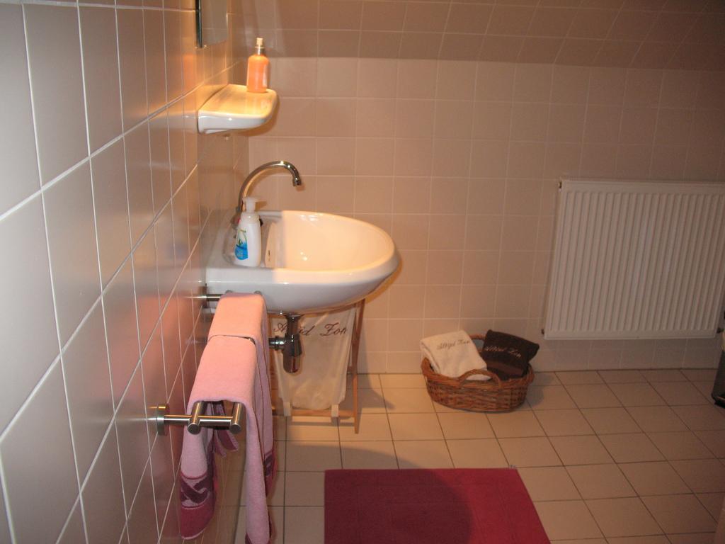 Bed and Breakfast Altijd Zon Oss Zimmer foto