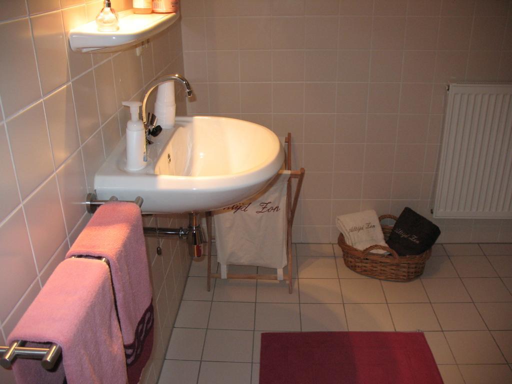 Bed and Breakfast Altijd Zon Oss Zimmer foto